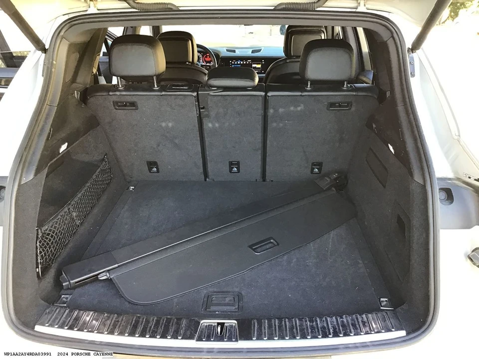 2024 Porsche 9Y0/9Y3 Cayenne - Image 11 of 25